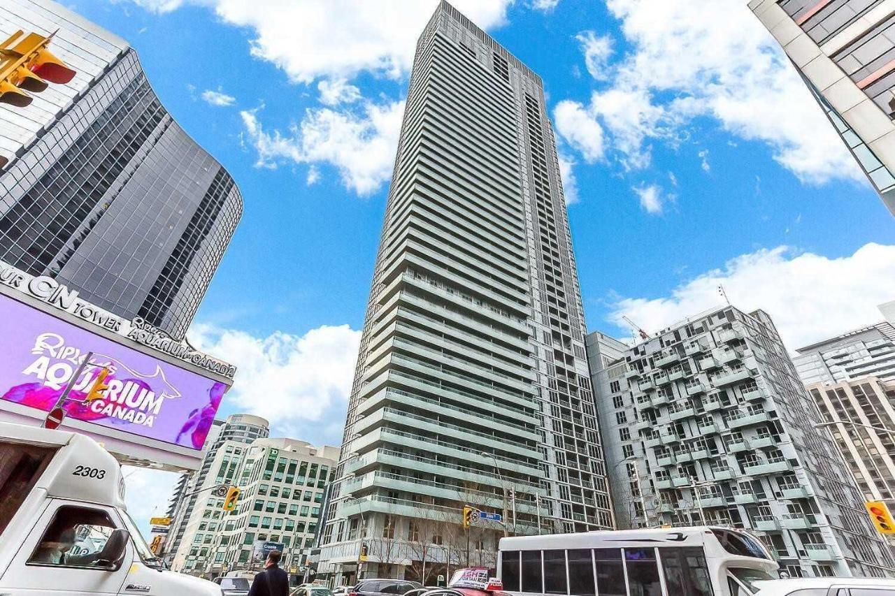 Luxury Condo Prime Location Торонто Экстерьер фото