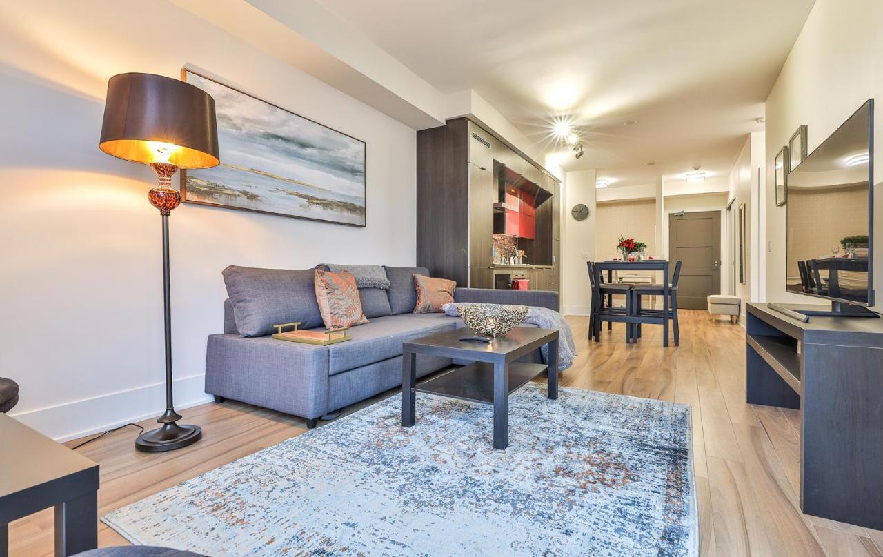 Luxury Condo Prime Location Торонто Экстерьер фото